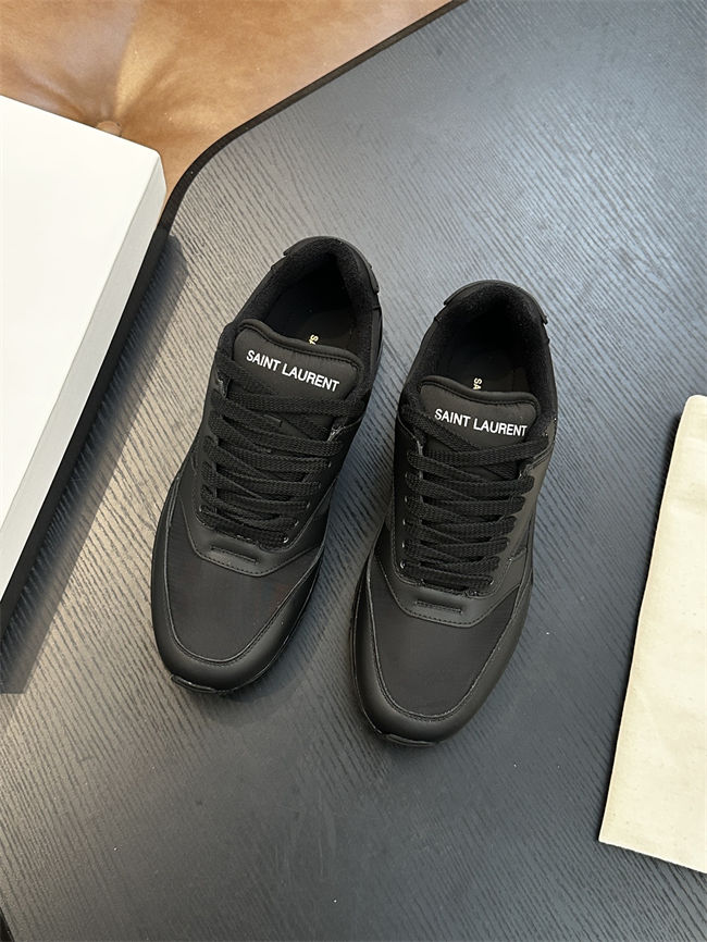 Y51 Sneaker 004