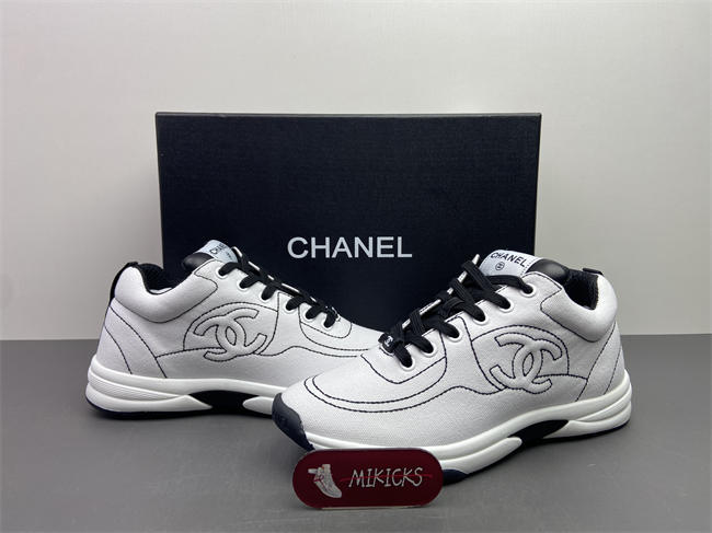 Chanal Sneakers