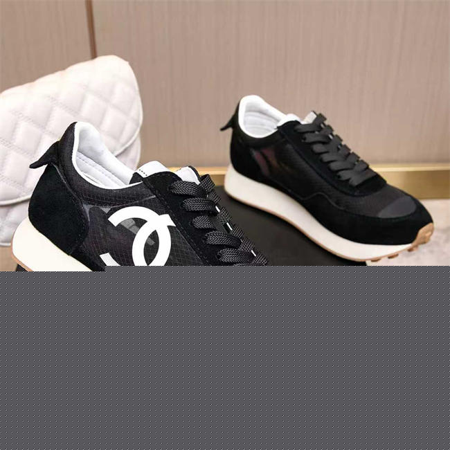 Chanal Sneakers