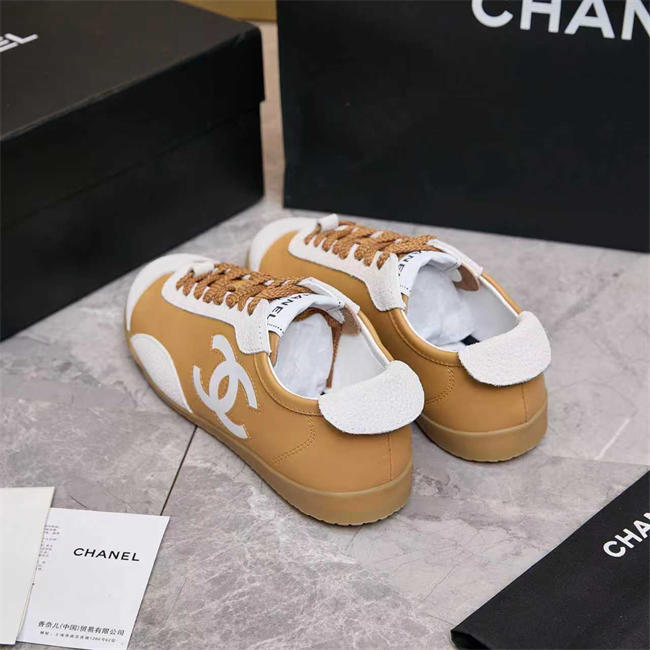 Chanal Sneakers