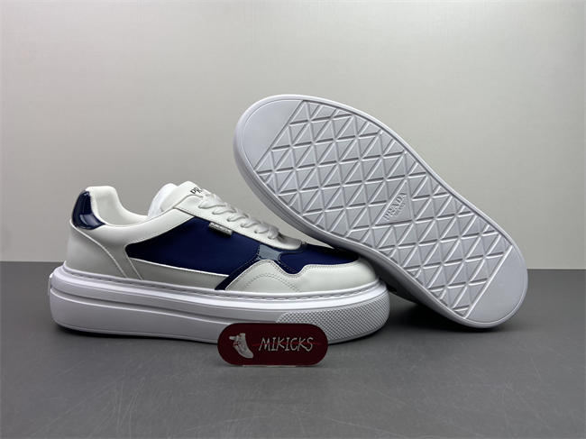 Pra*a Sneaker