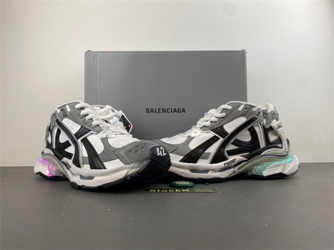 Ba1en*iaga RUNNER LED