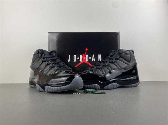 COMME des GARÇONS x Air Jordan 11 IV7639-001