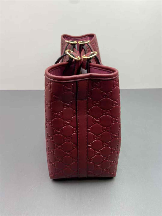 Gvc*1 GG Signature Tote