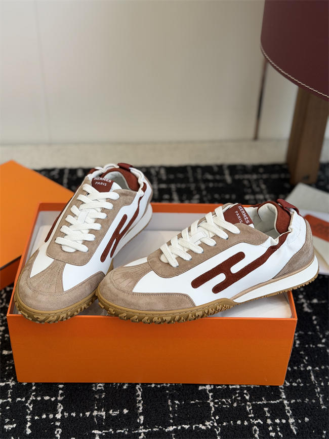 HER MES Sneaker