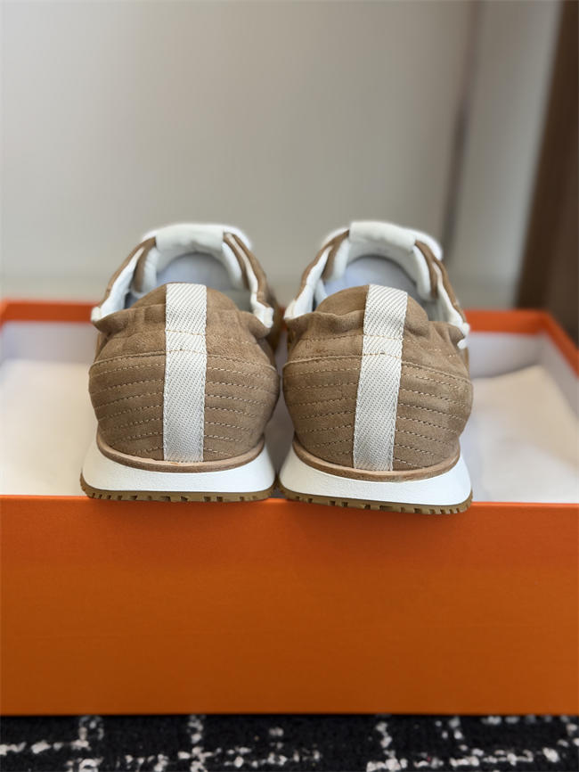 HER MES Sneaker