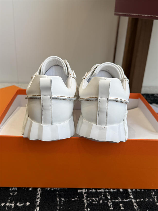 HER MES Sneaker