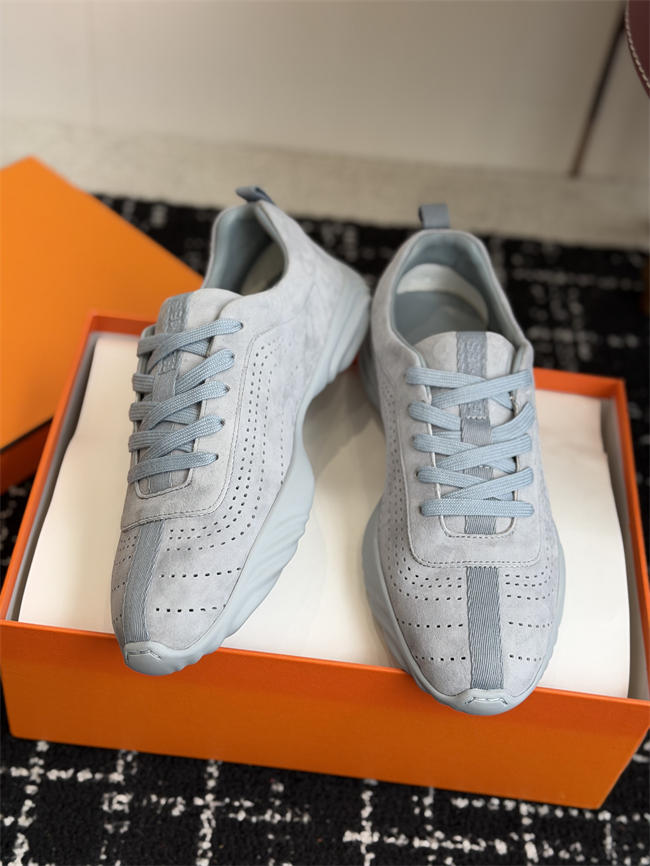 HER MES Sneaker