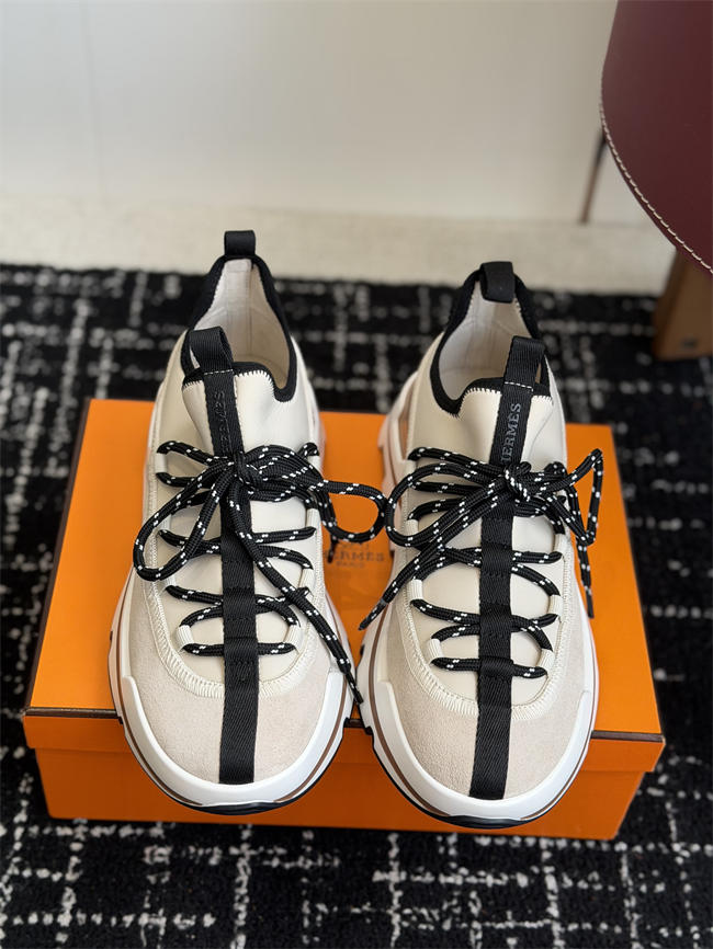 HER MES Sneaker