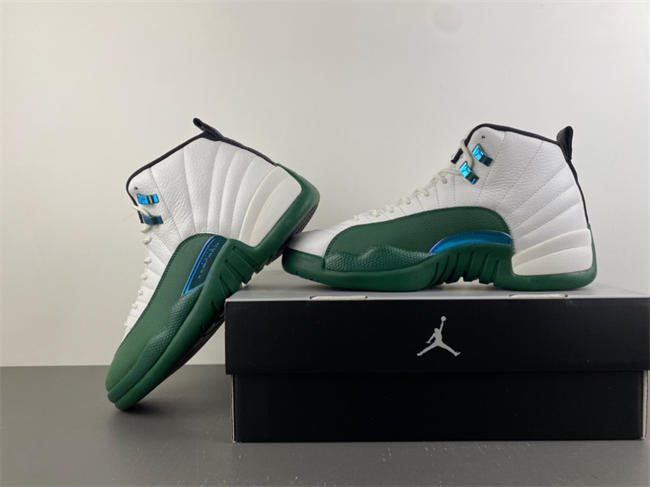 Air Jordan 12 “Bucks”CT8013-103