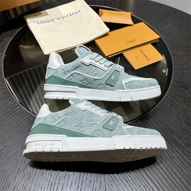 LV Trainer Sneaker