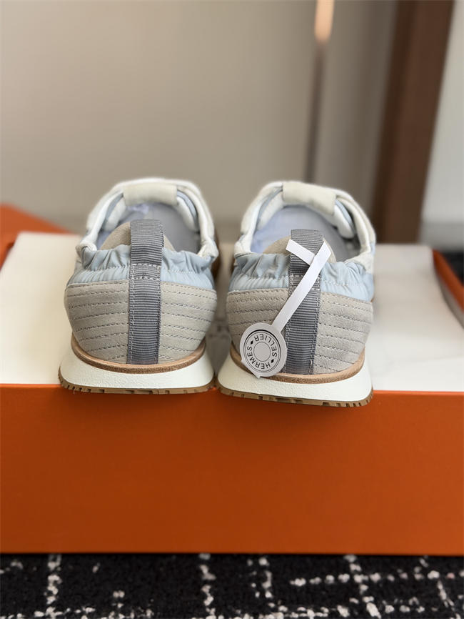 HER MES Sneaker