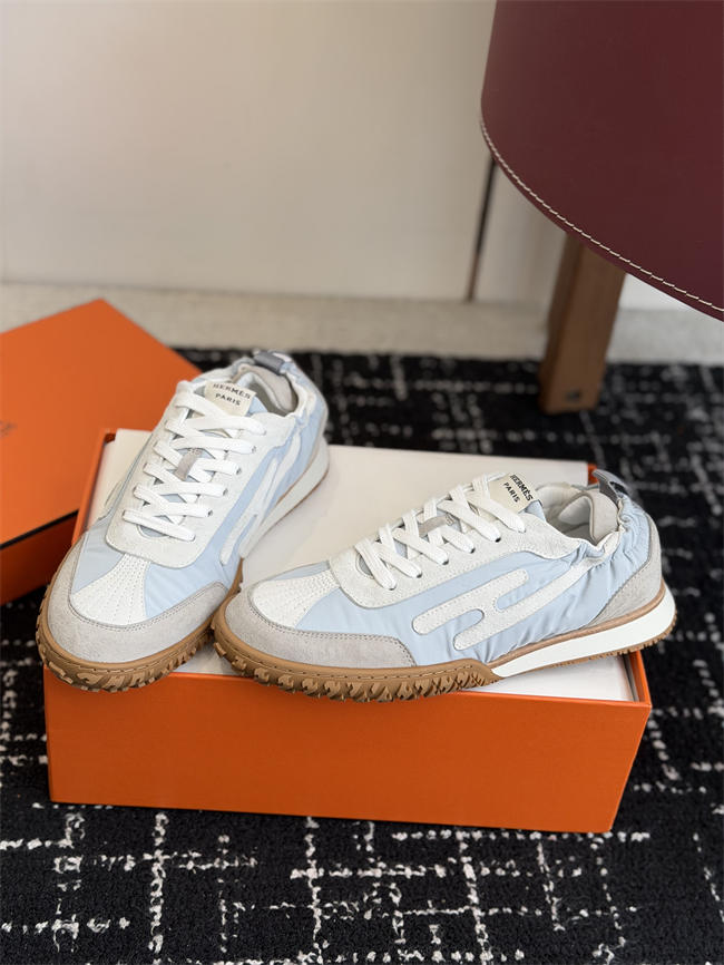 HER MES Sneaker