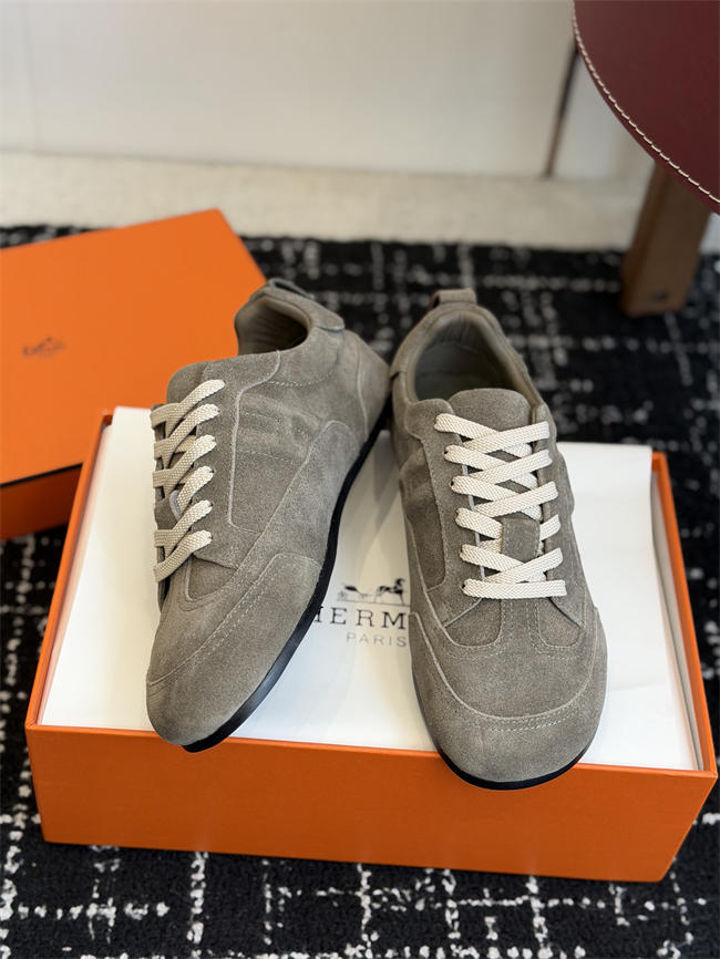 HER MES Sneaker
