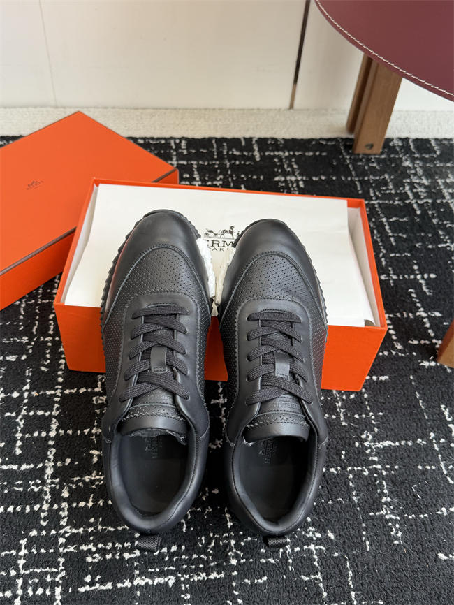 HER MES Sneaker