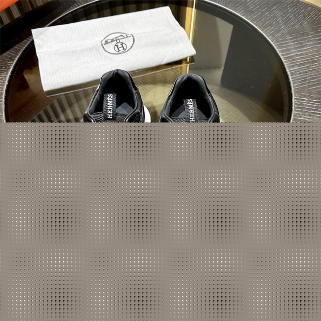 HER MES Sneaker