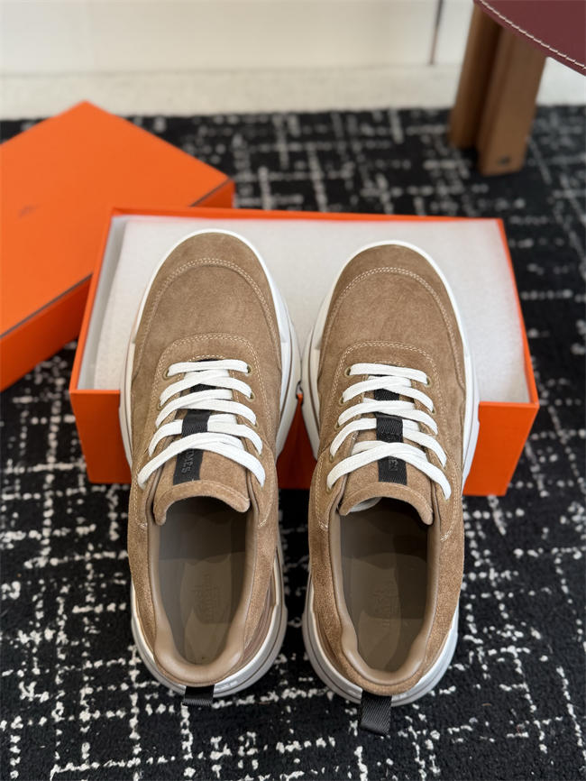 HER MES Sneaker
