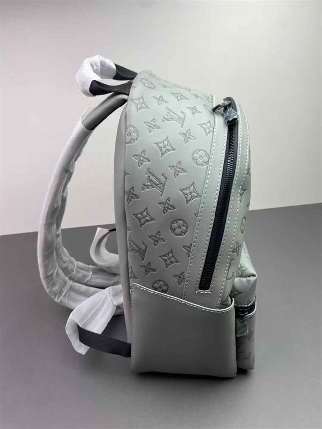 LV Discovery Backpack