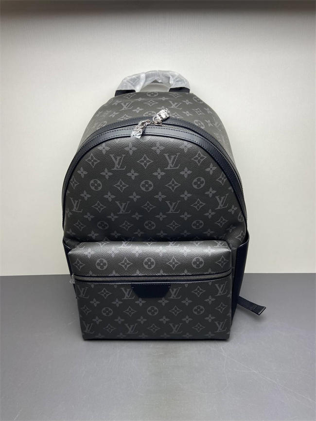 Discovery Backpack MM Monogram Eclipse