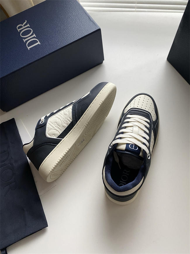 Dr B27 Sneaker