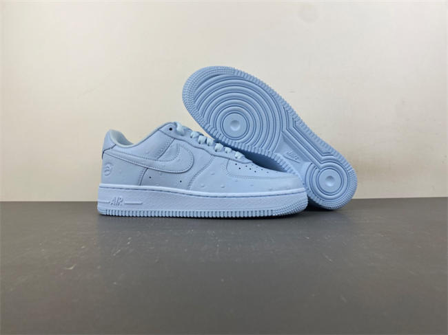 Nike Air Force 1 Low