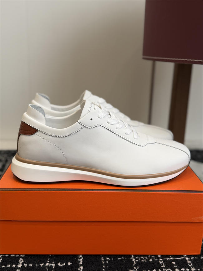 HER MES Sneaker