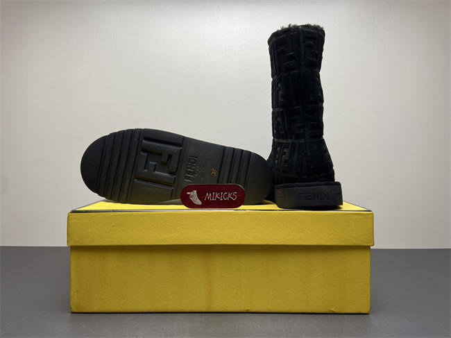 F**di Boot